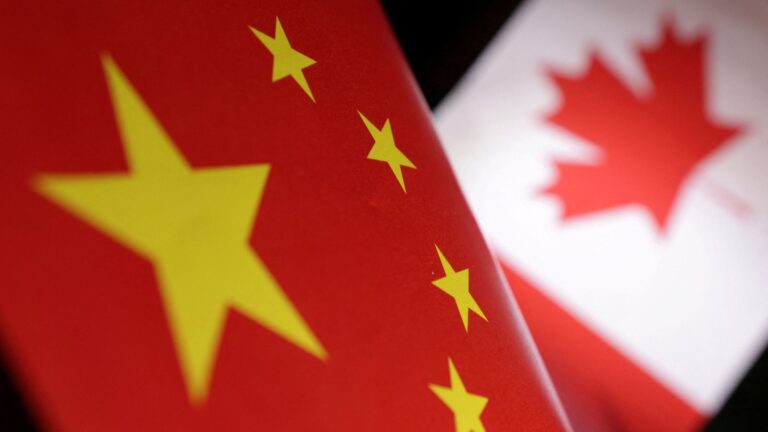 skynews-canada-china-flags_6861833.jpg