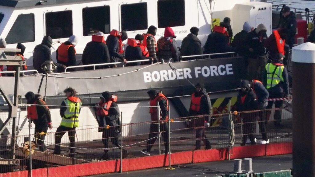 skynews-migrants-dover-border-force_6820405.jpg